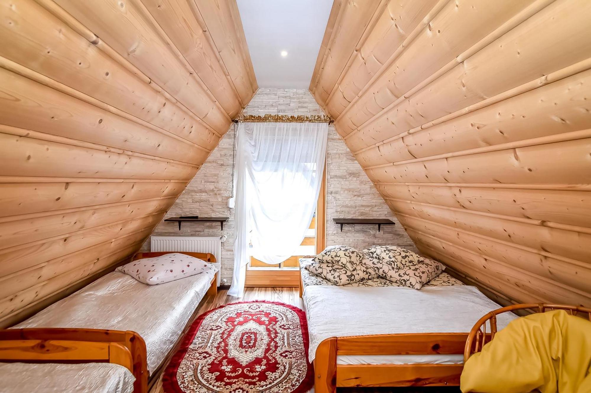 Ciukrowa Chatka Sauna & Jacuzzi Poronin Kültér fotó