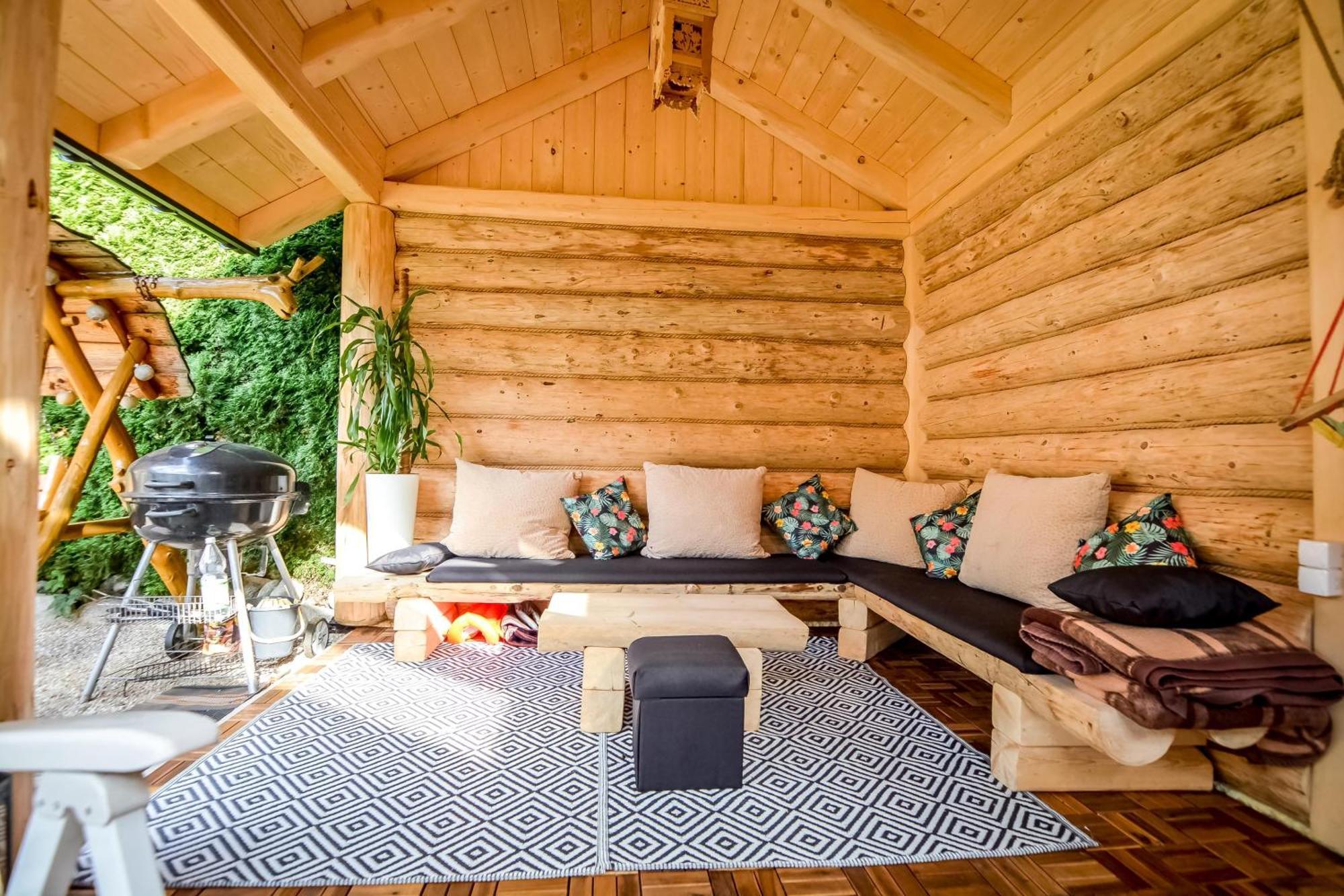 Ciukrowa Chatka Sauna & Jacuzzi Poronin Kültér fotó