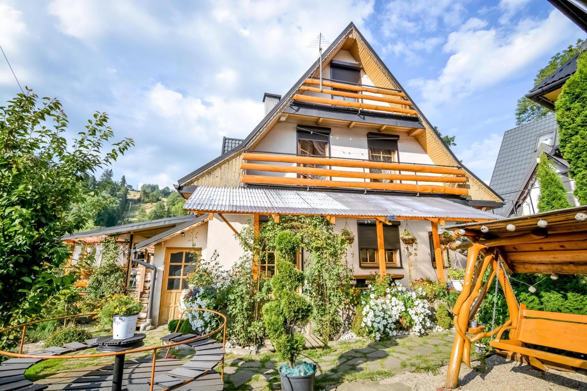 Ciukrowa Chatka Sauna & Jacuzzi Poronin Kültér fotó